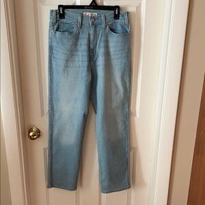 Signature Levi Strauss, “Heritage High Rise Straight”, woman’s, jeans.